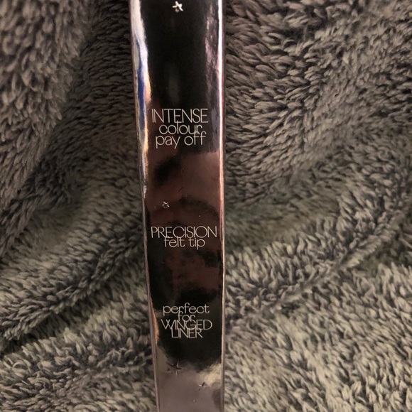 Fierce flicks precision liquid eye liner- black - Picture 5 of 6